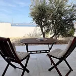Zeos - Cycladic House Close To The * Ambelas