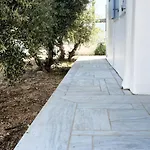 Zeos - Cycladic House Close To The * Ambelas
